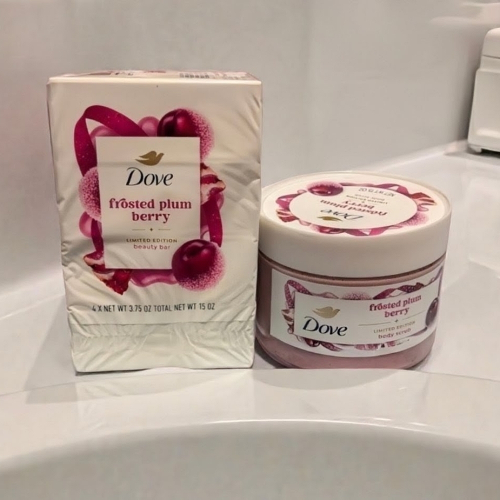🇺🇸NEW LIMITED EDITION Dove Frosted Plum Berry Beauty Bars and Body Scrub
